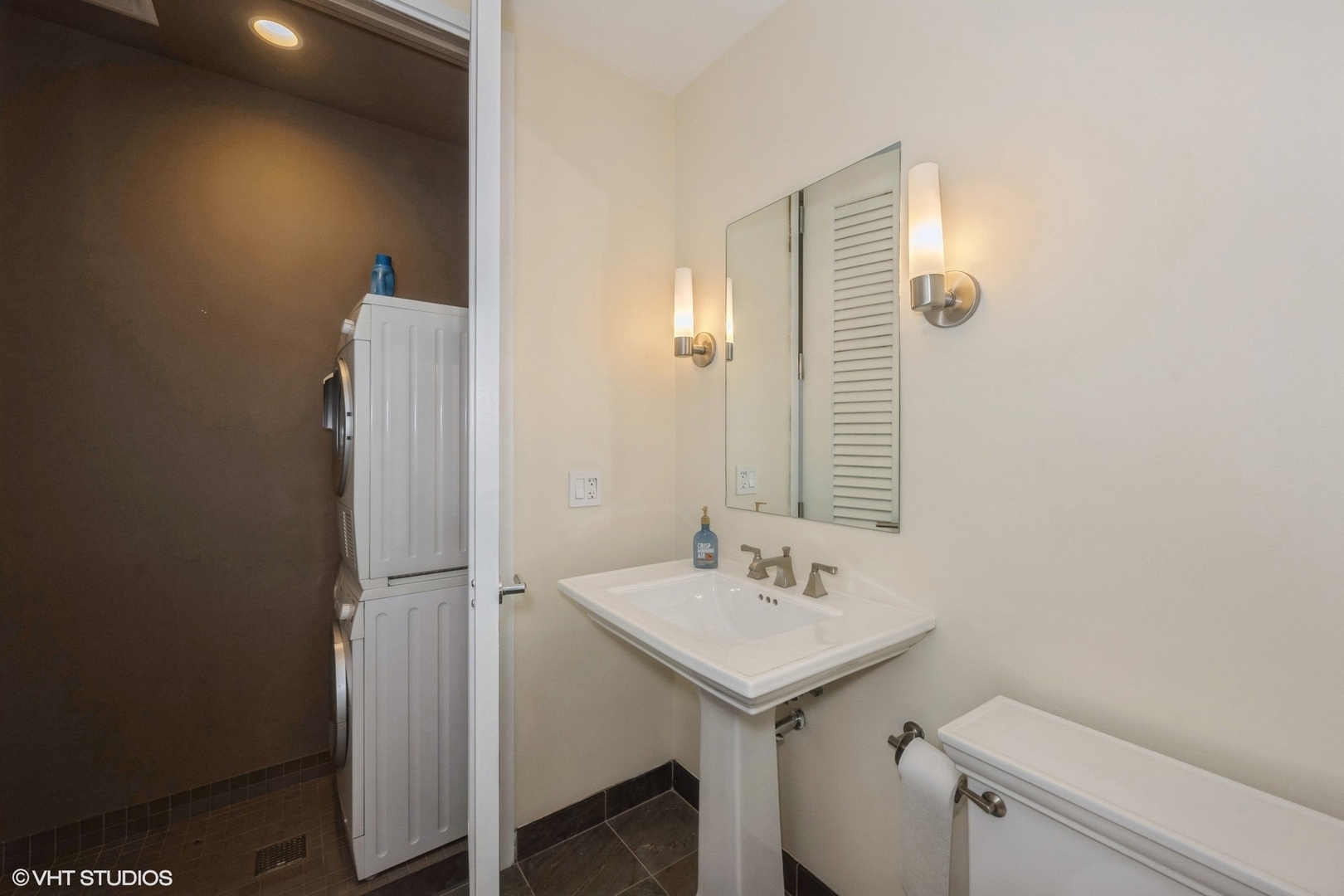 401 N WABASH Avenue Unit: 30-L