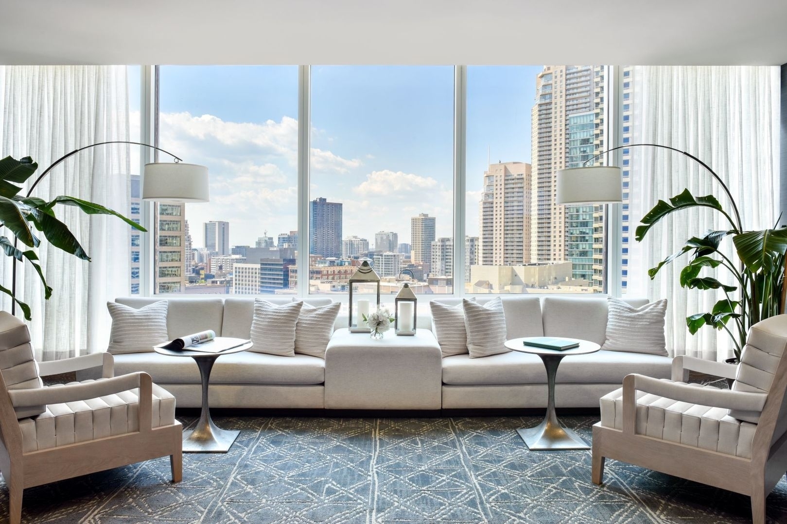 401 N WABASH Avenue Unit: 30-L