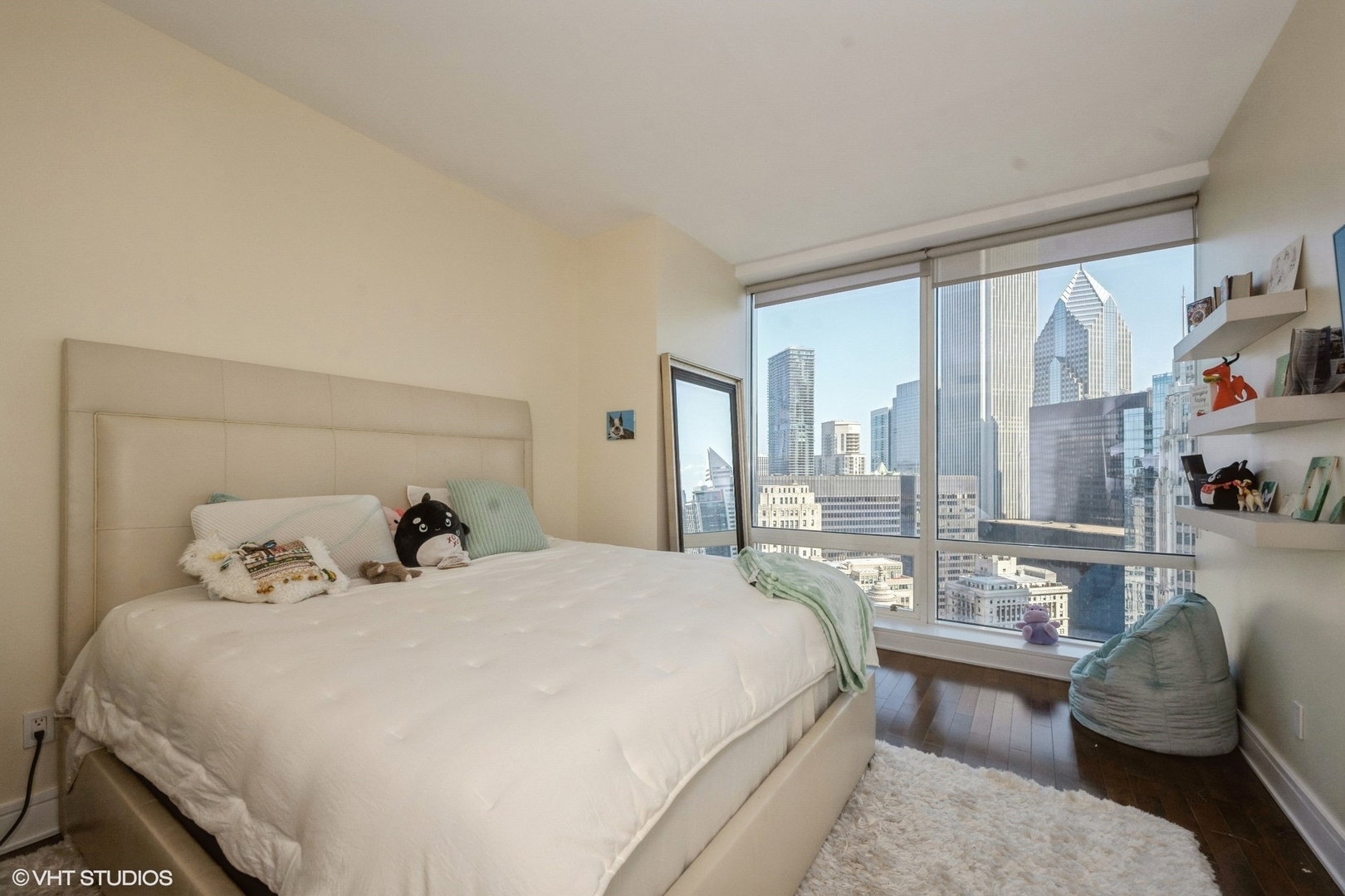 401 N WABASH Avenue Unit: 30-L
