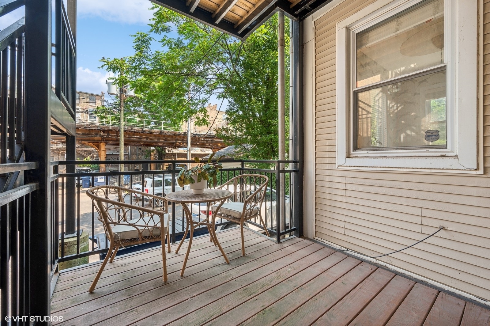 1523 N Wicker Park Avenue Unit: 1