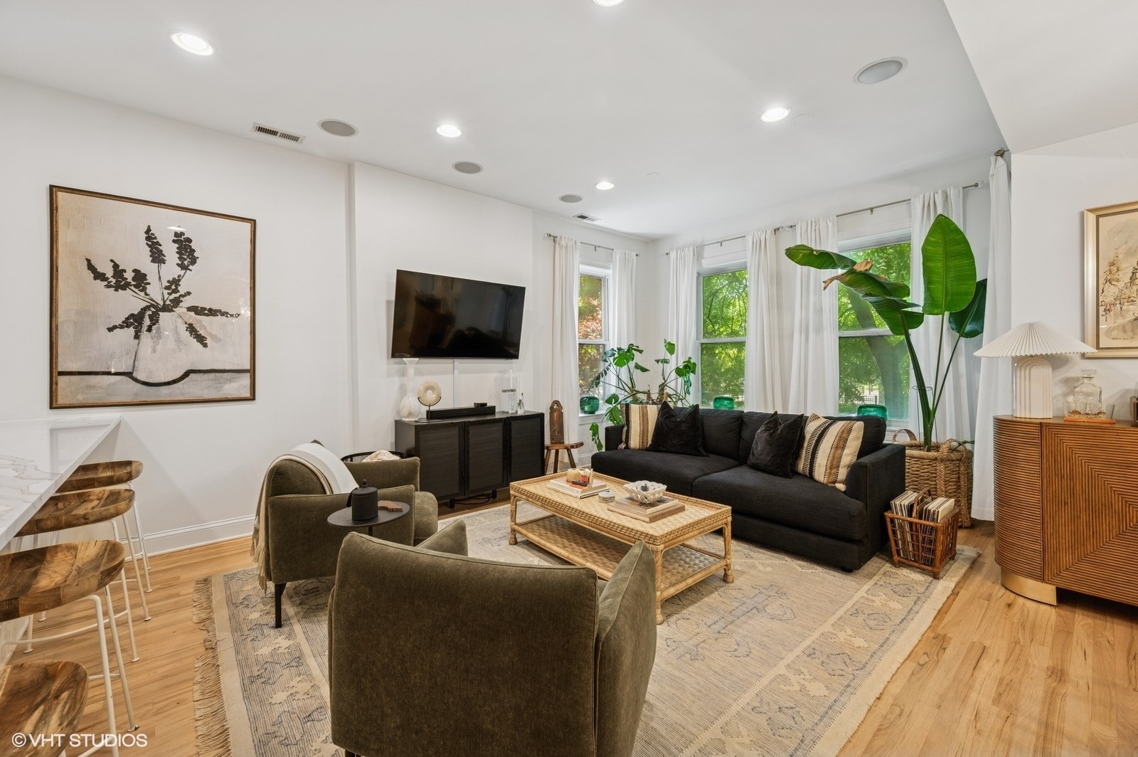 1523 N Wicker Park Avenue Unit: 1