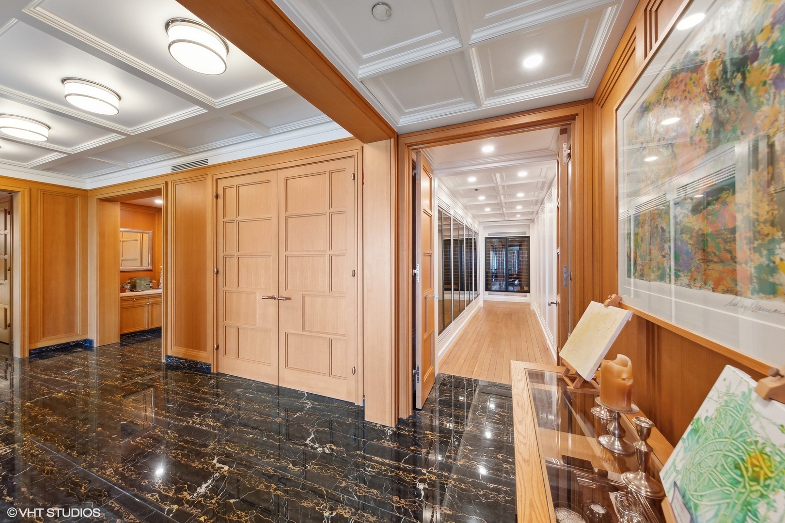 2120 N Lincoln Park West Unit: 14