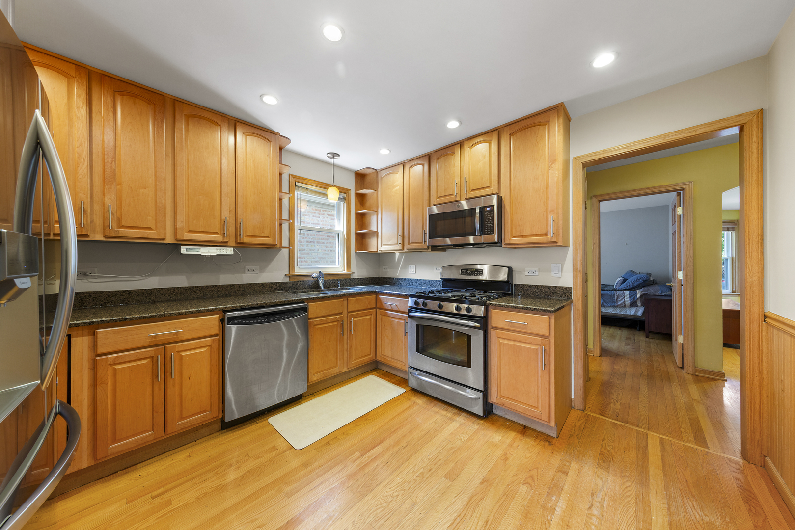 3919 N Oriole Avenue