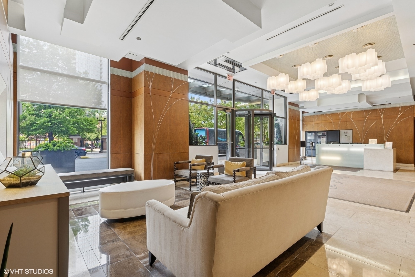 849 N Franklin Street Unit: 722