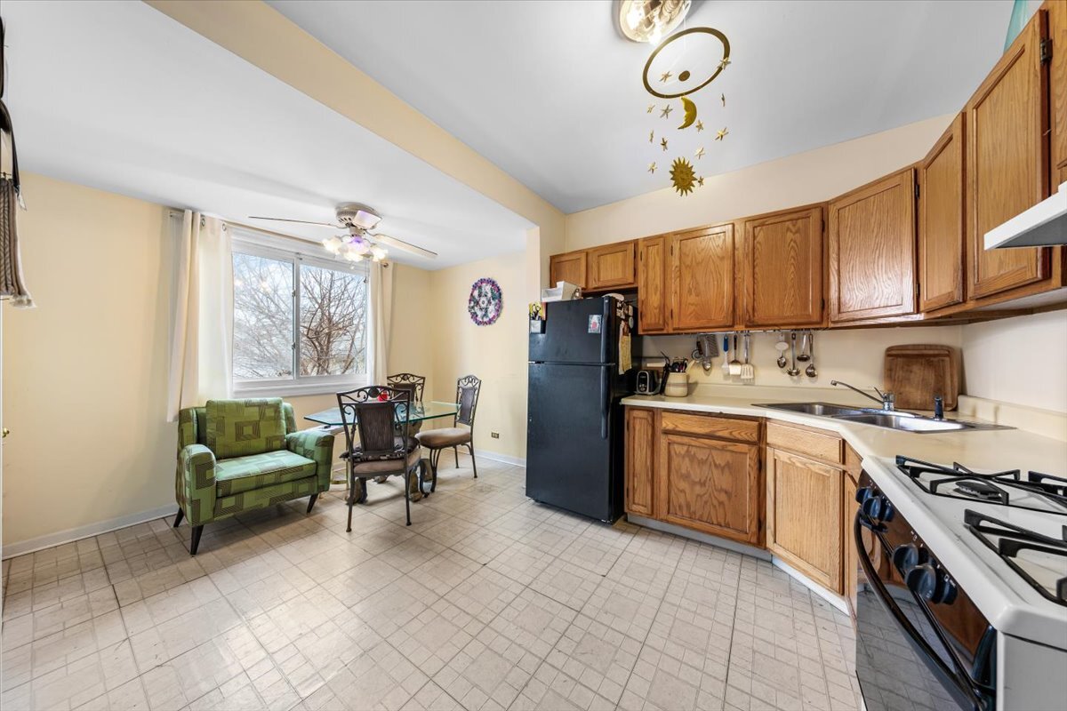 5021 W Irving Park Road