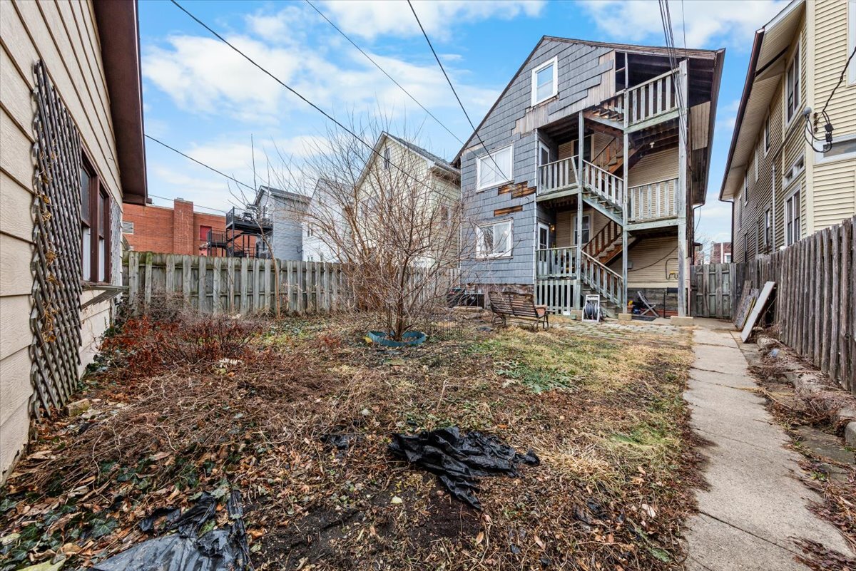 5021 W Irving Park Road