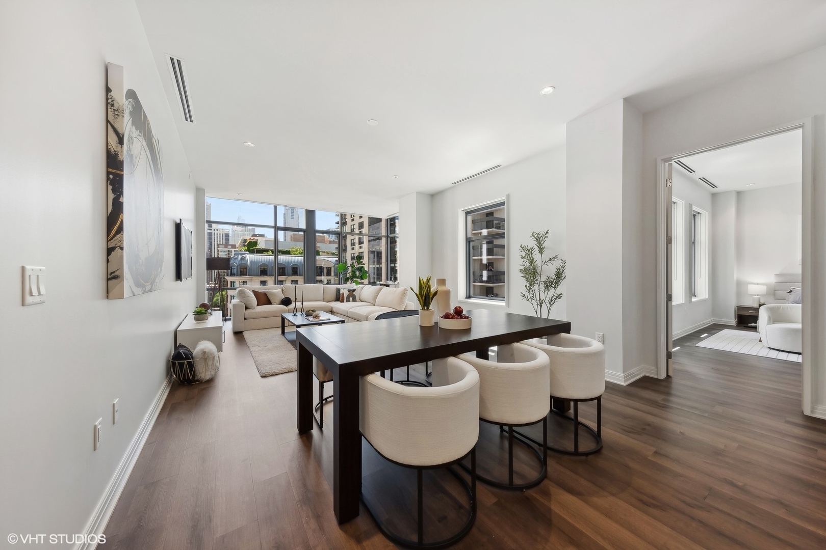 61 E Banks Street Unit: 307