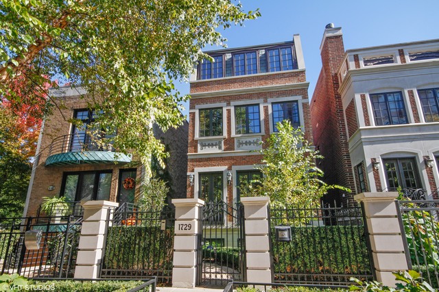 1729 N Marshfield Avenue