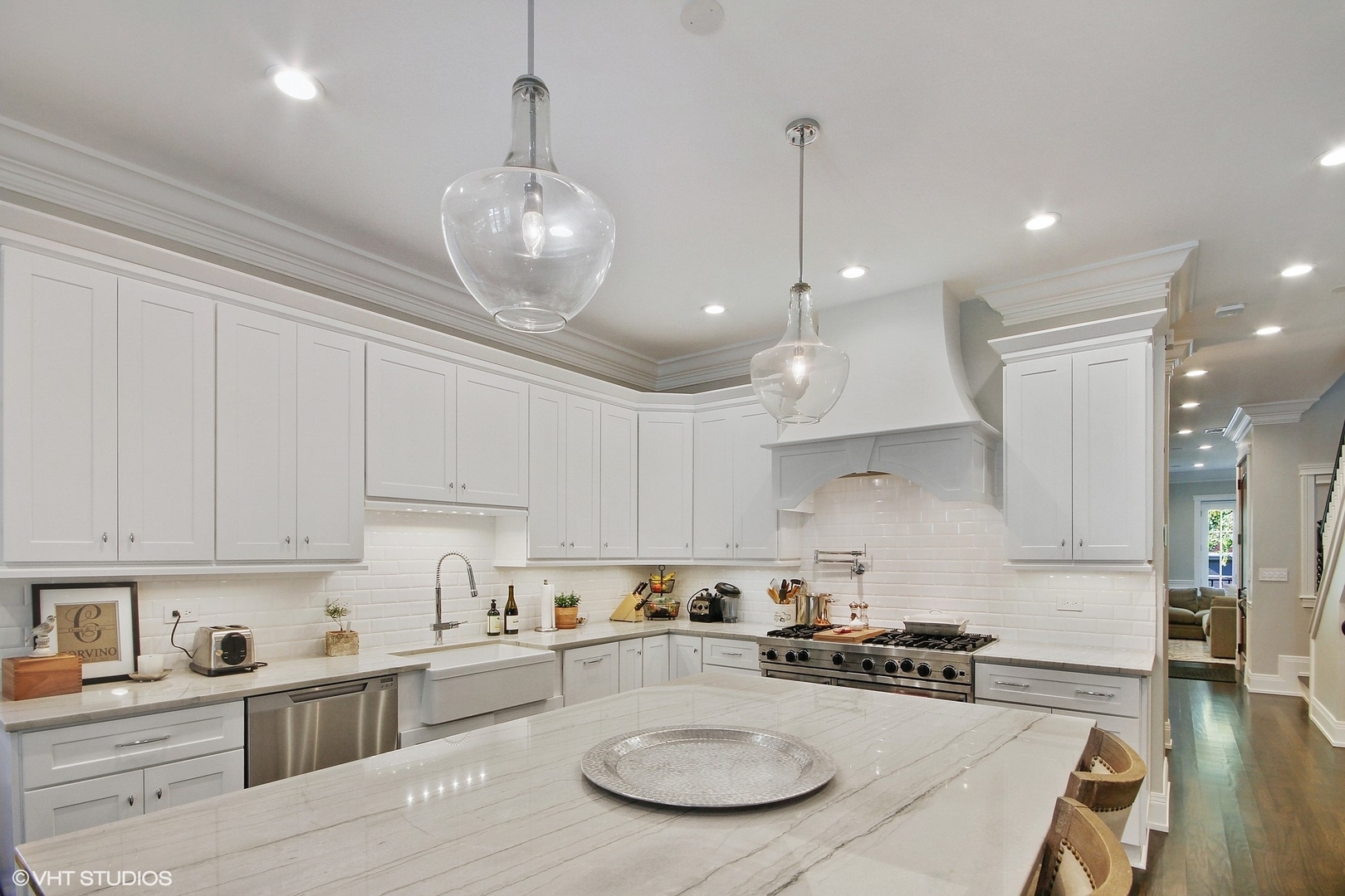 1729 N Marshfield Avenue