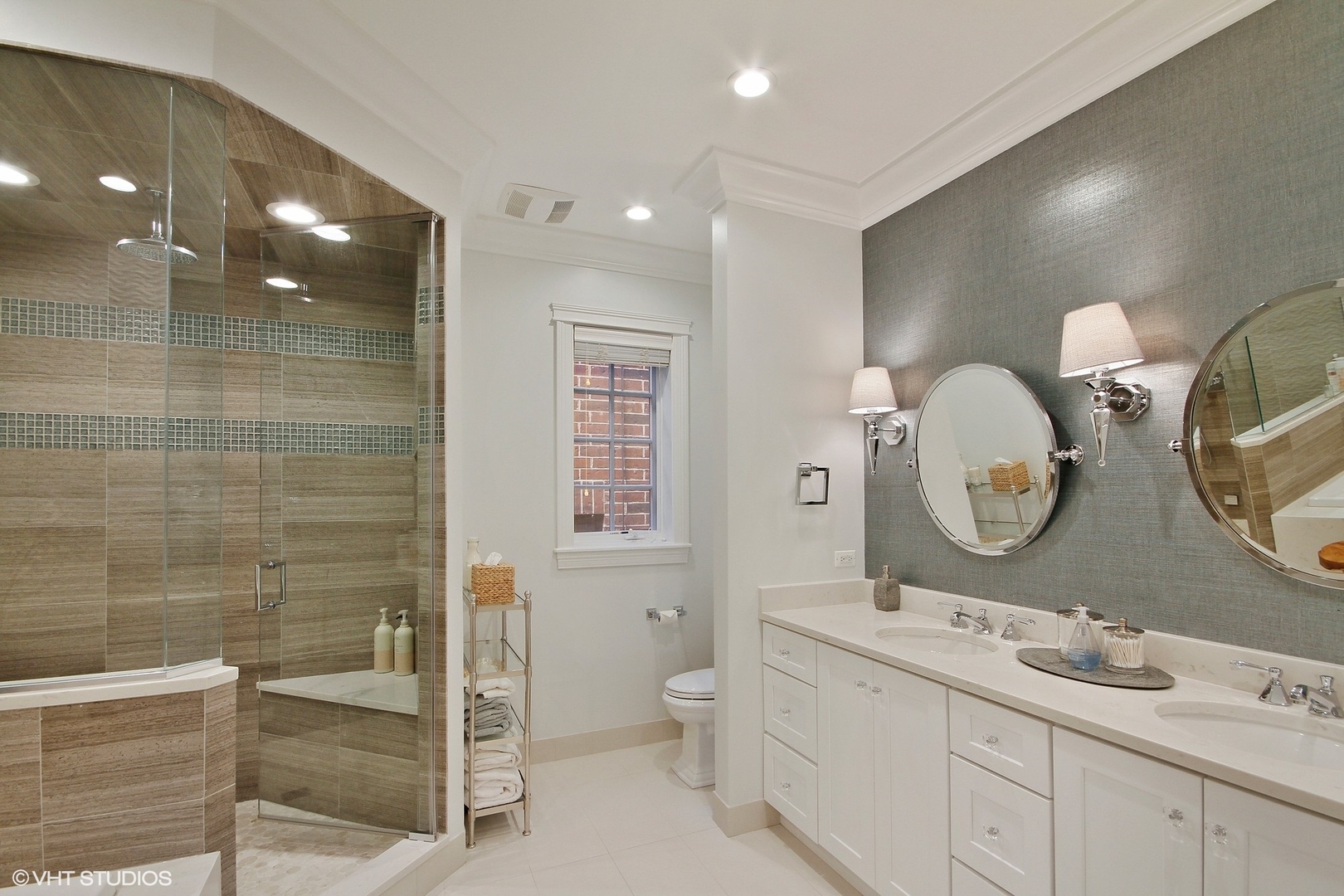 1729 N Marshfield Avenue