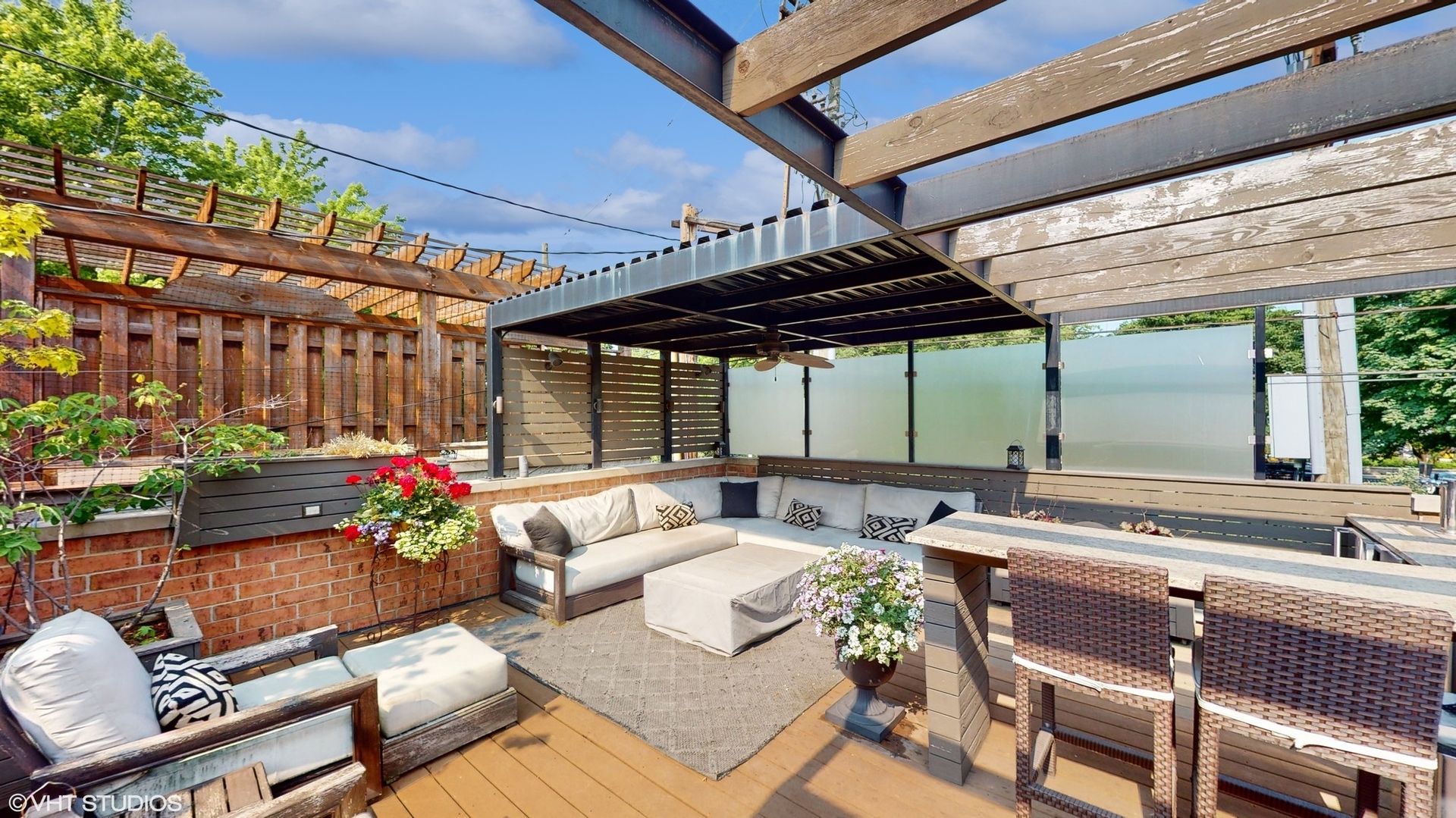 1729 N Marshfield Avenue