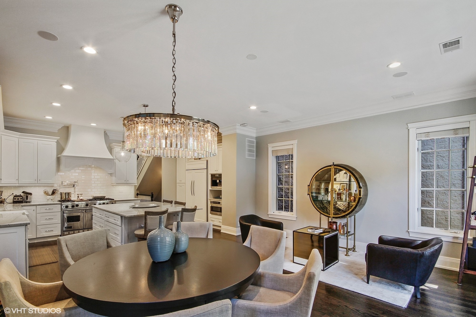 1729 N Marshfield Avenue