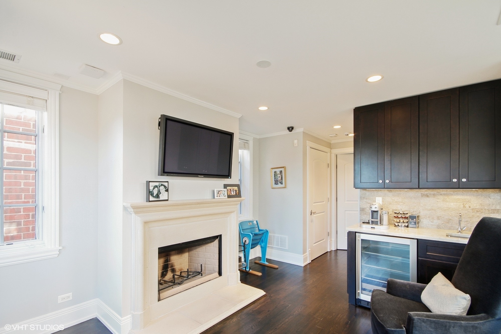 1729 N Marshfield Avenue