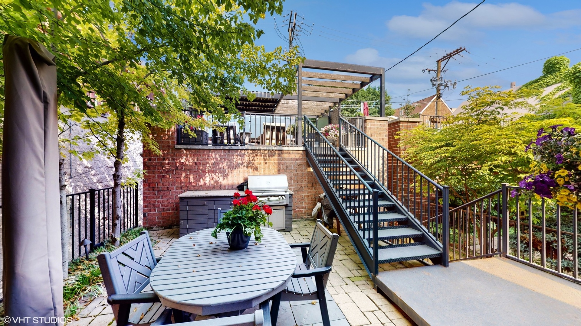 1729 N Marshfield Avenue