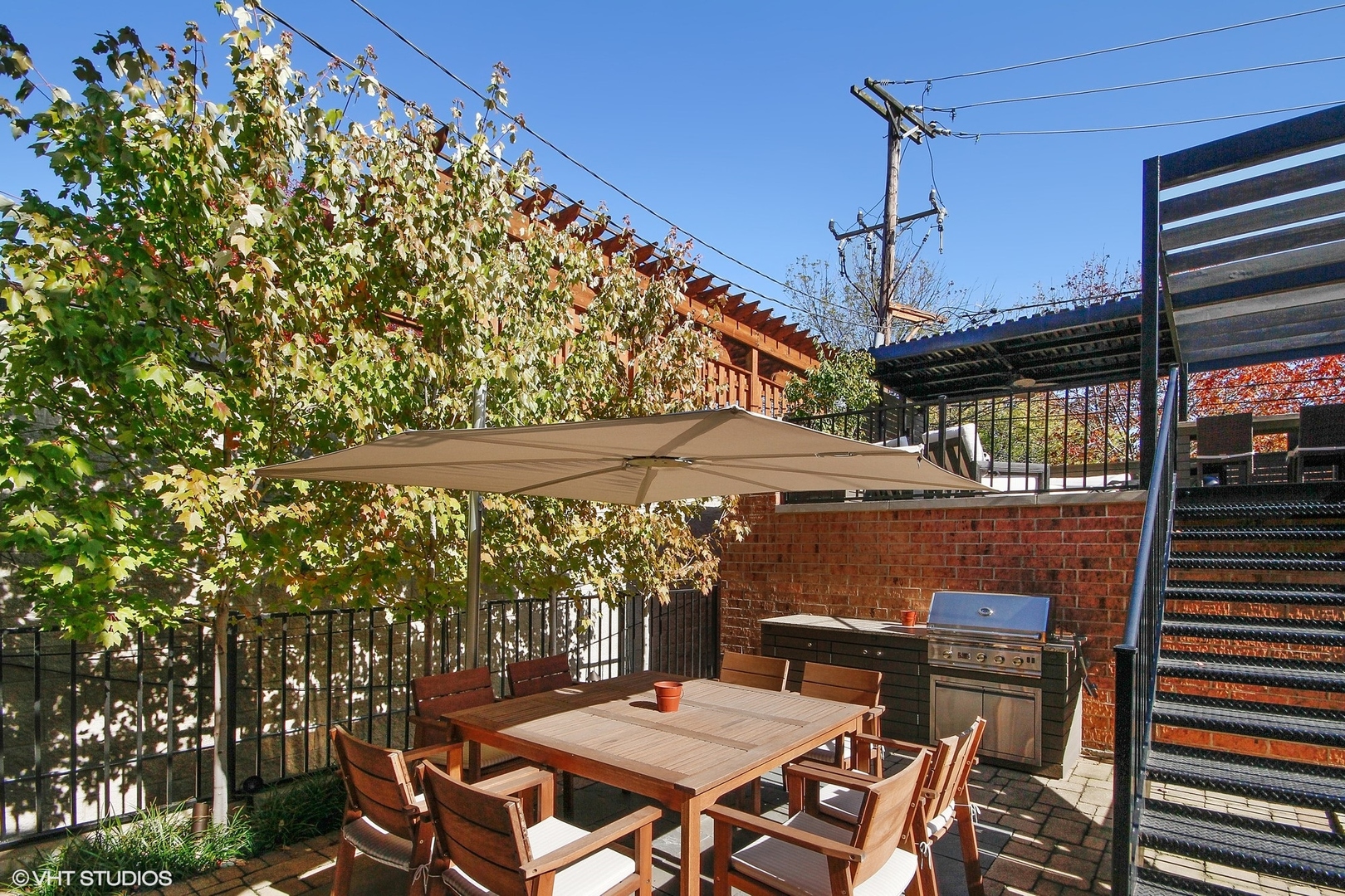 1729 N Marshfield Avenue