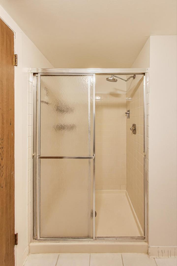 3412 Donovan Drive Unit: 1