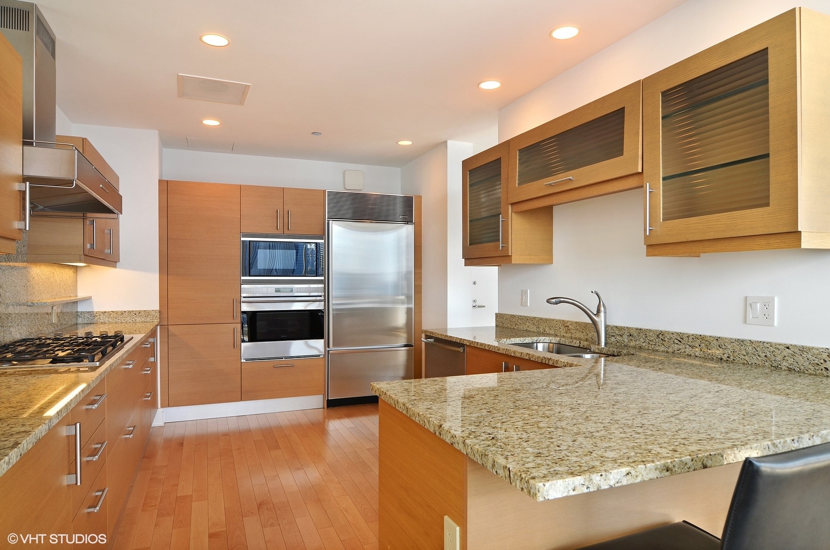 401 N WABASH Avenue Unit: 43H