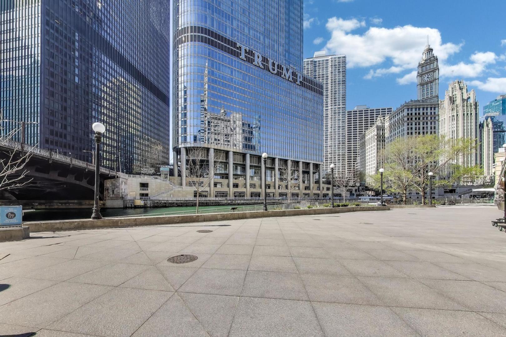 401 N WABASH Avenue Unit: 43H
