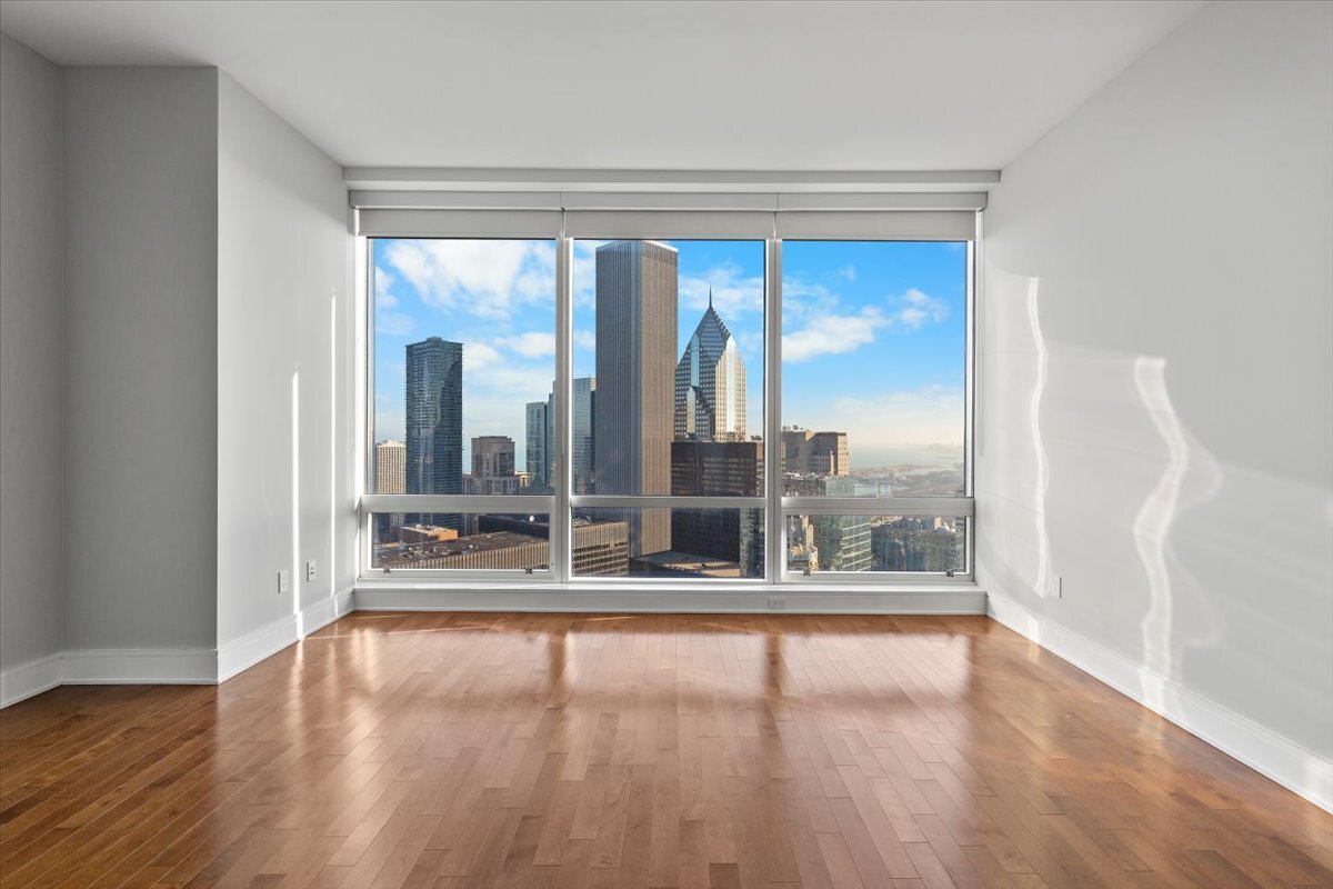 401 N WABASH Avenue Unit: 43H