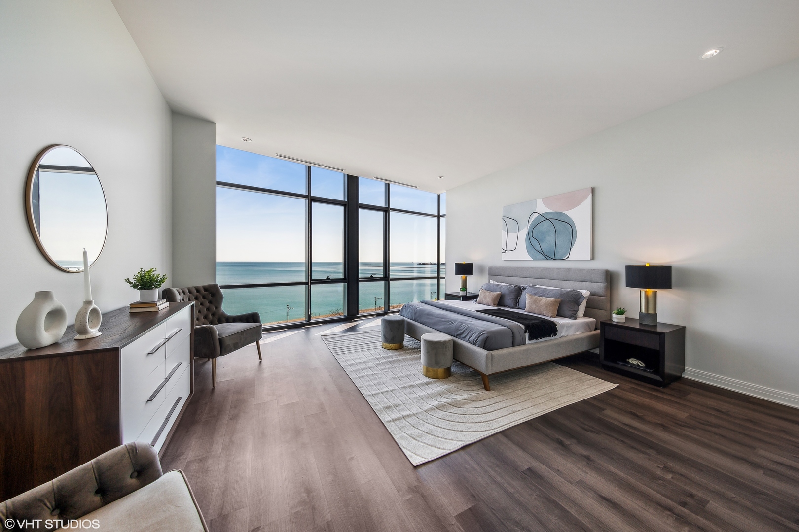 61 E Banks Street Unit: 504