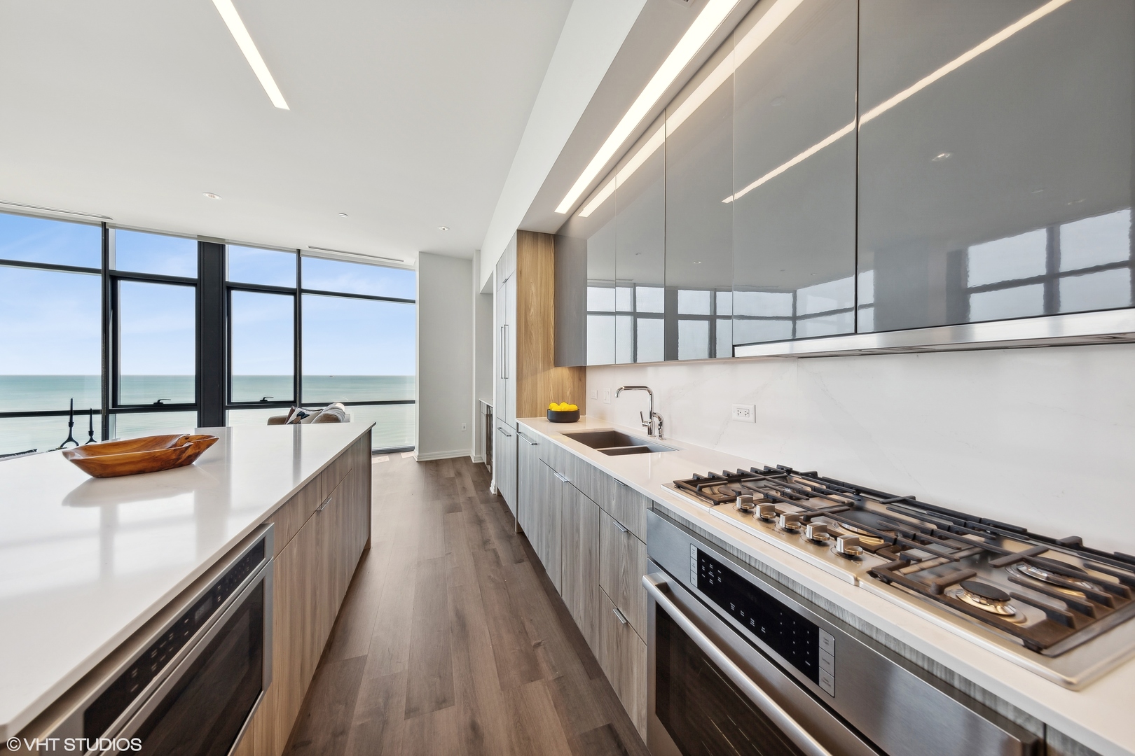 61 E Banks Street Unit: 504