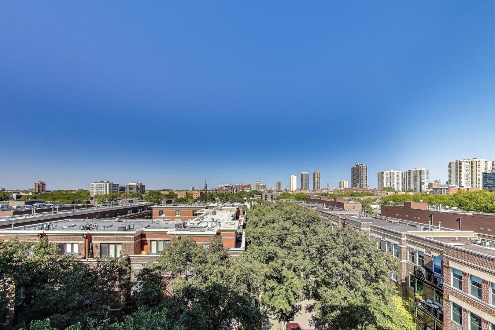 343 W OLD TOWN Court Unit: 604