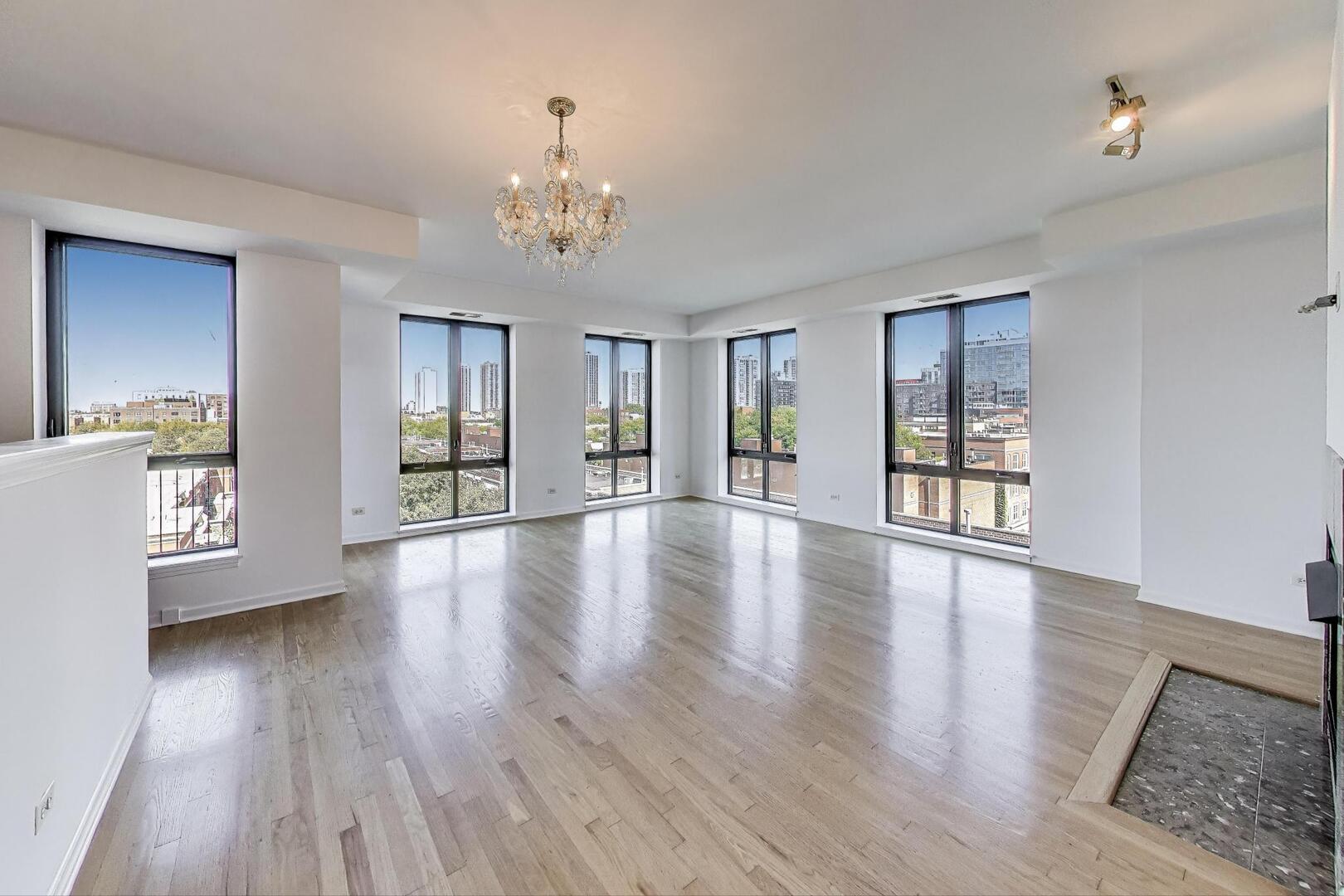 343 W OLD TOWN Court Unit: 604