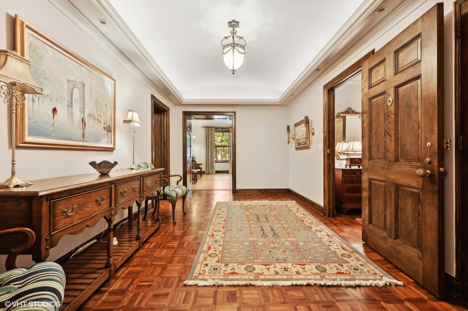 1325 N Astor Street Unit: 2