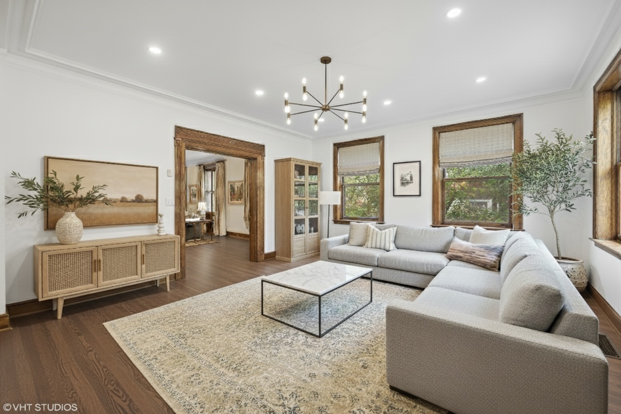 1325 N Astor Street Unit: 2