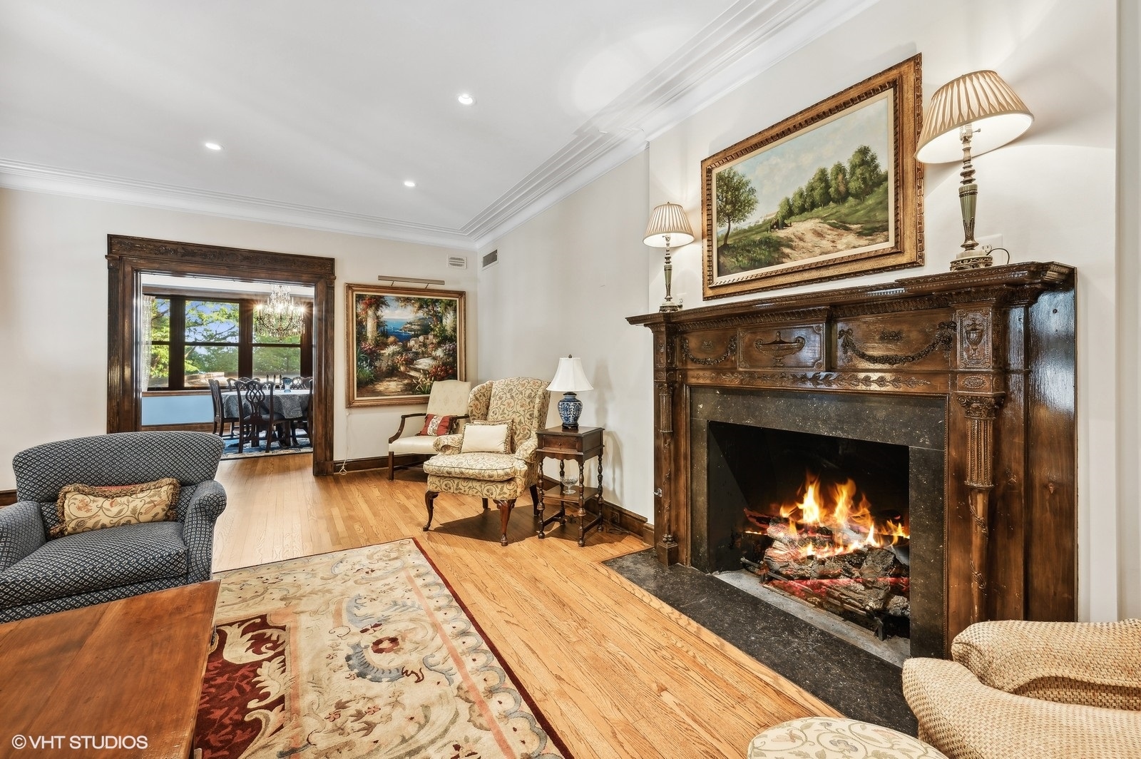 1325 N Astor Street Unit: 2