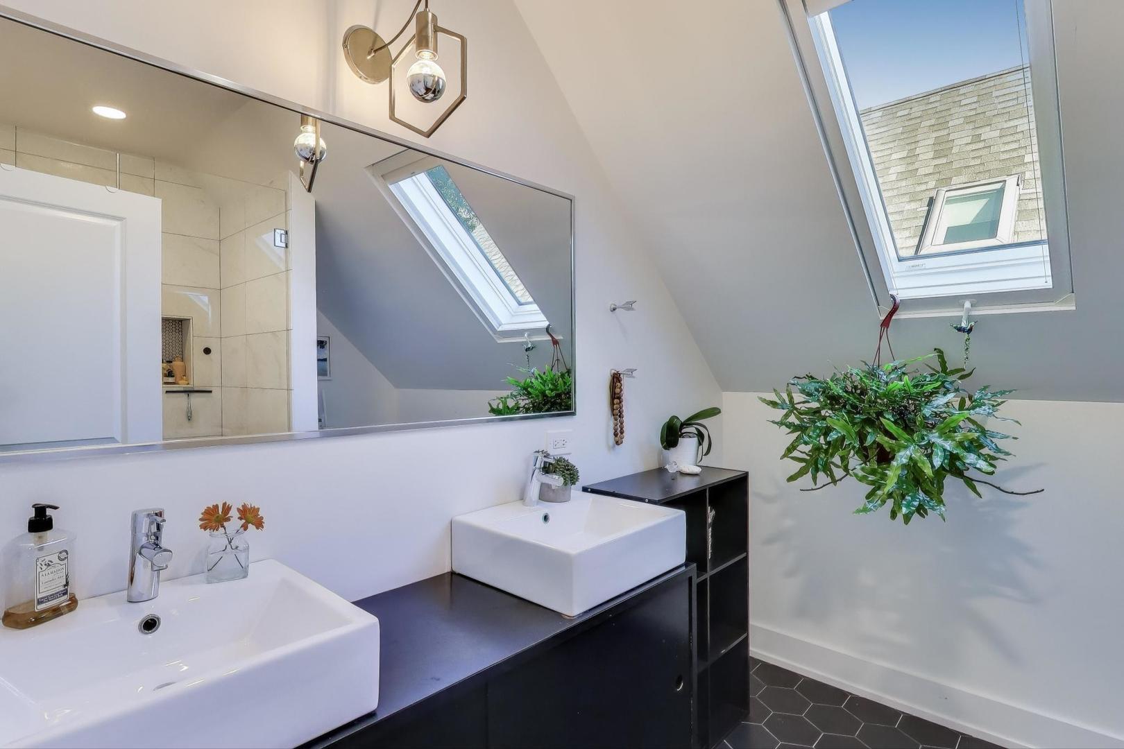 3043 W Diversey Avenue