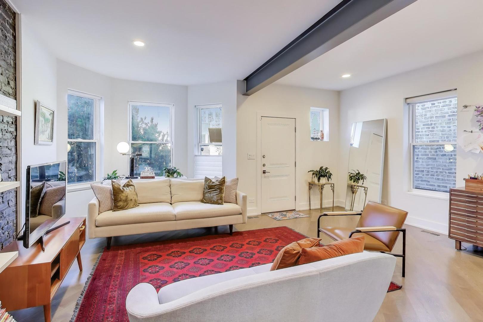 3043 W Diversey Avenue