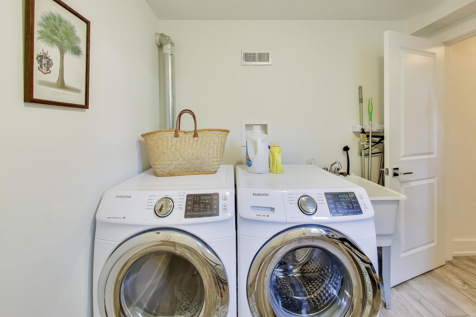 3043 W Diversey Avenue