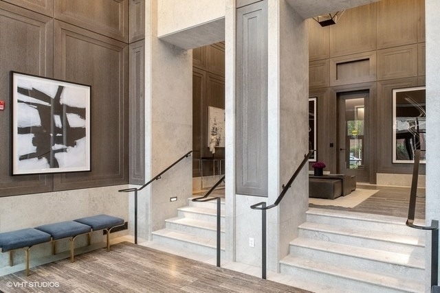 61 E Banks Street Unit: 802