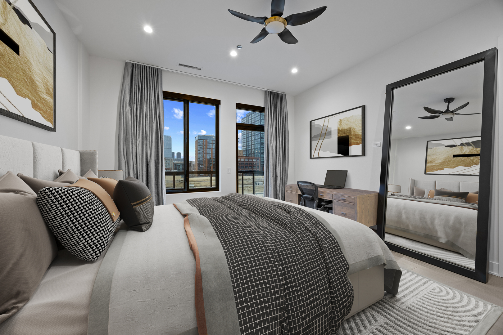 305 S Racine Avenue Unit: PH-D