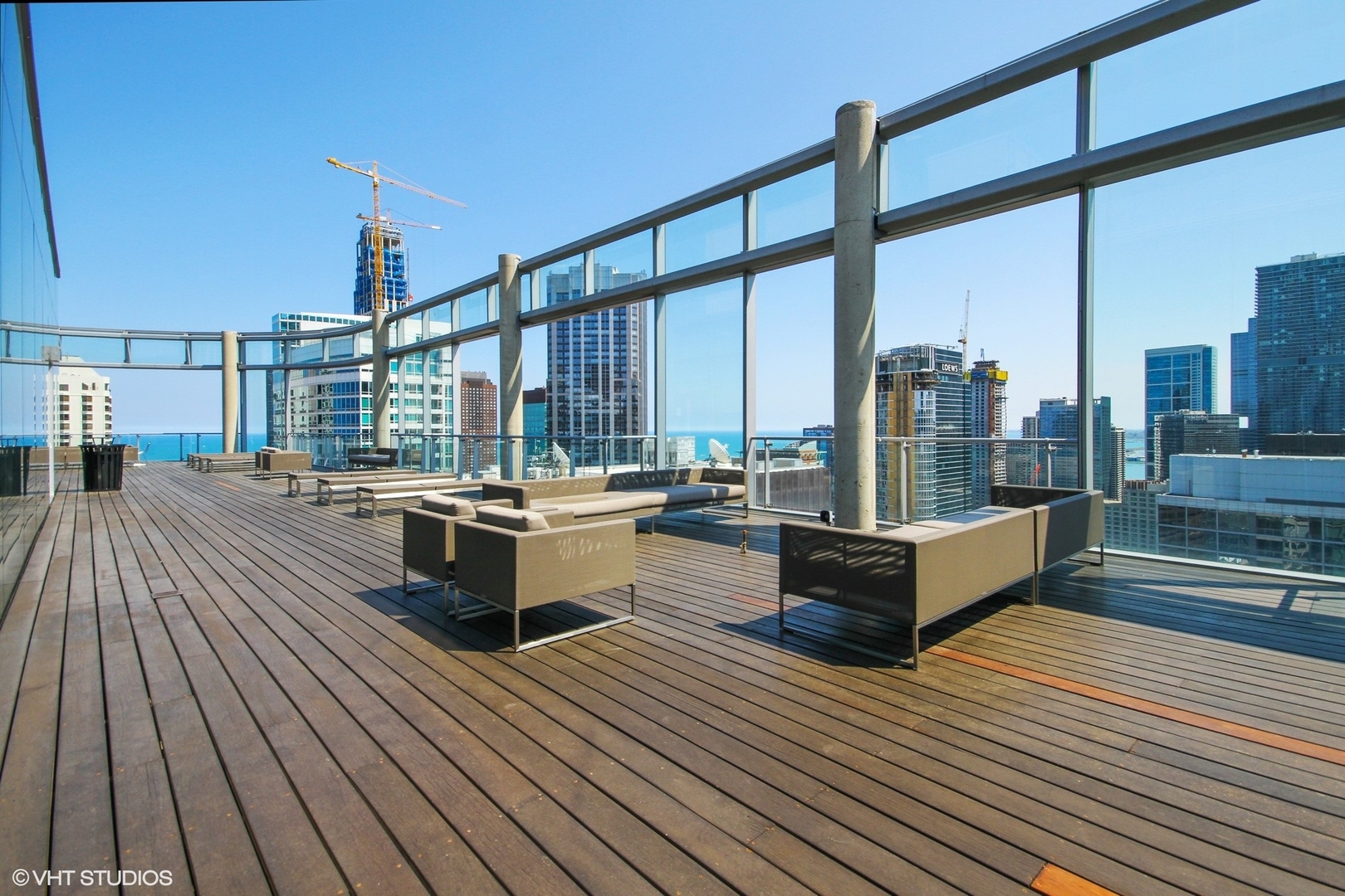 600 N Fairbanks Court Unit: 3303