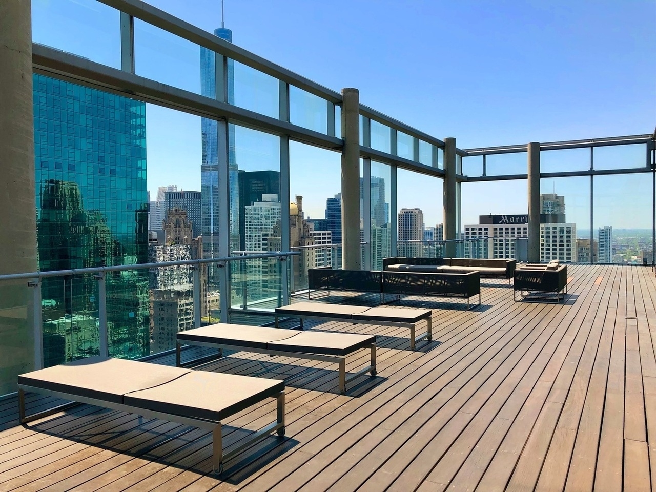 600 N Fairbanks Court Unit: 3303