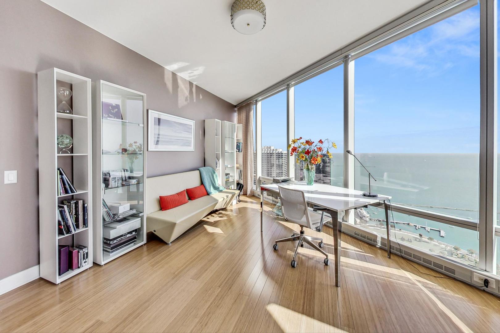 340 E Randolph Street Unit: 4901