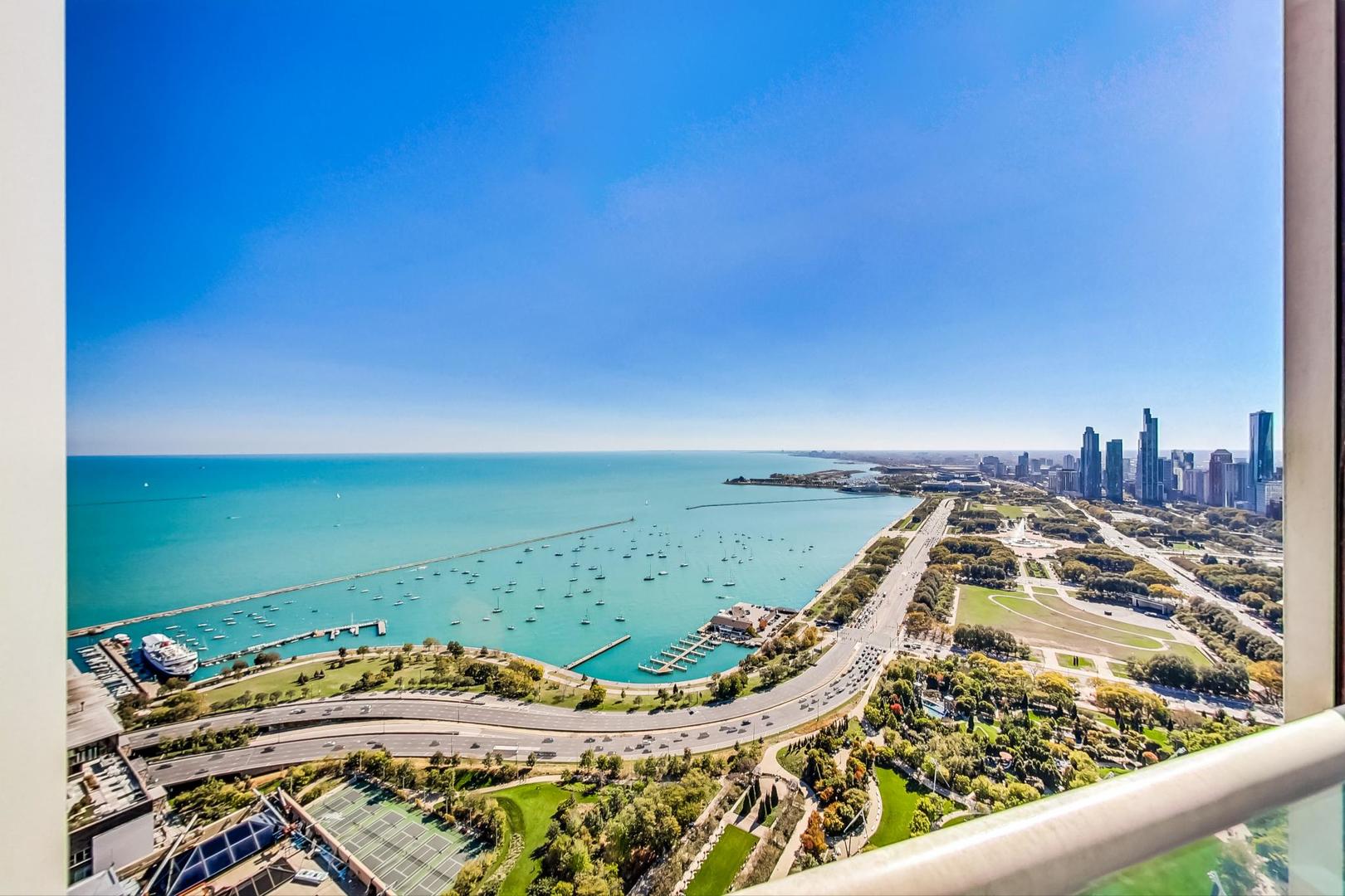 340 E Randolph Street Unit: 4901