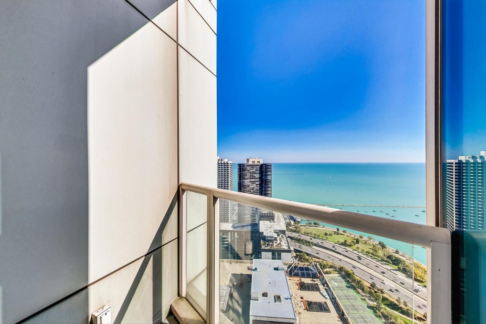 340 E Randolph Street Unit: 4901