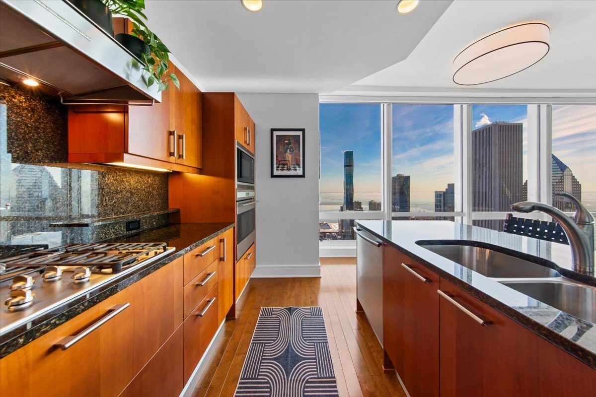 401 N Wabash Avenue Unit: 55G