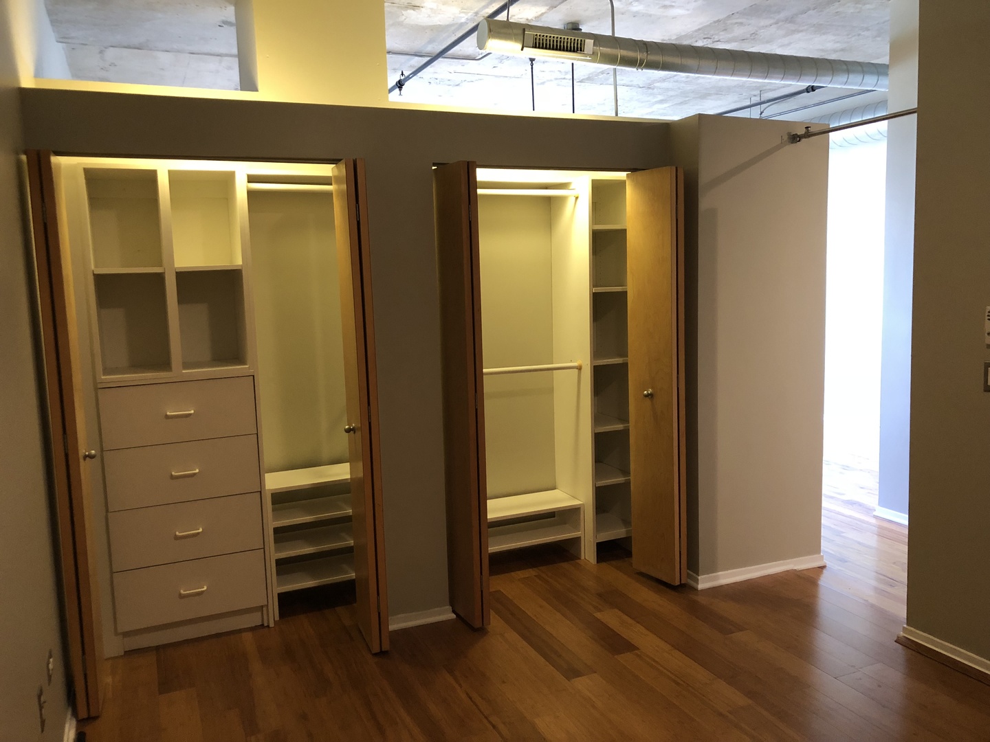 6 S Laflin Street Unit: 604