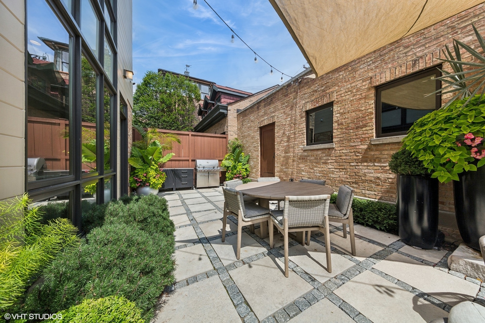 1841 N Orleans Street