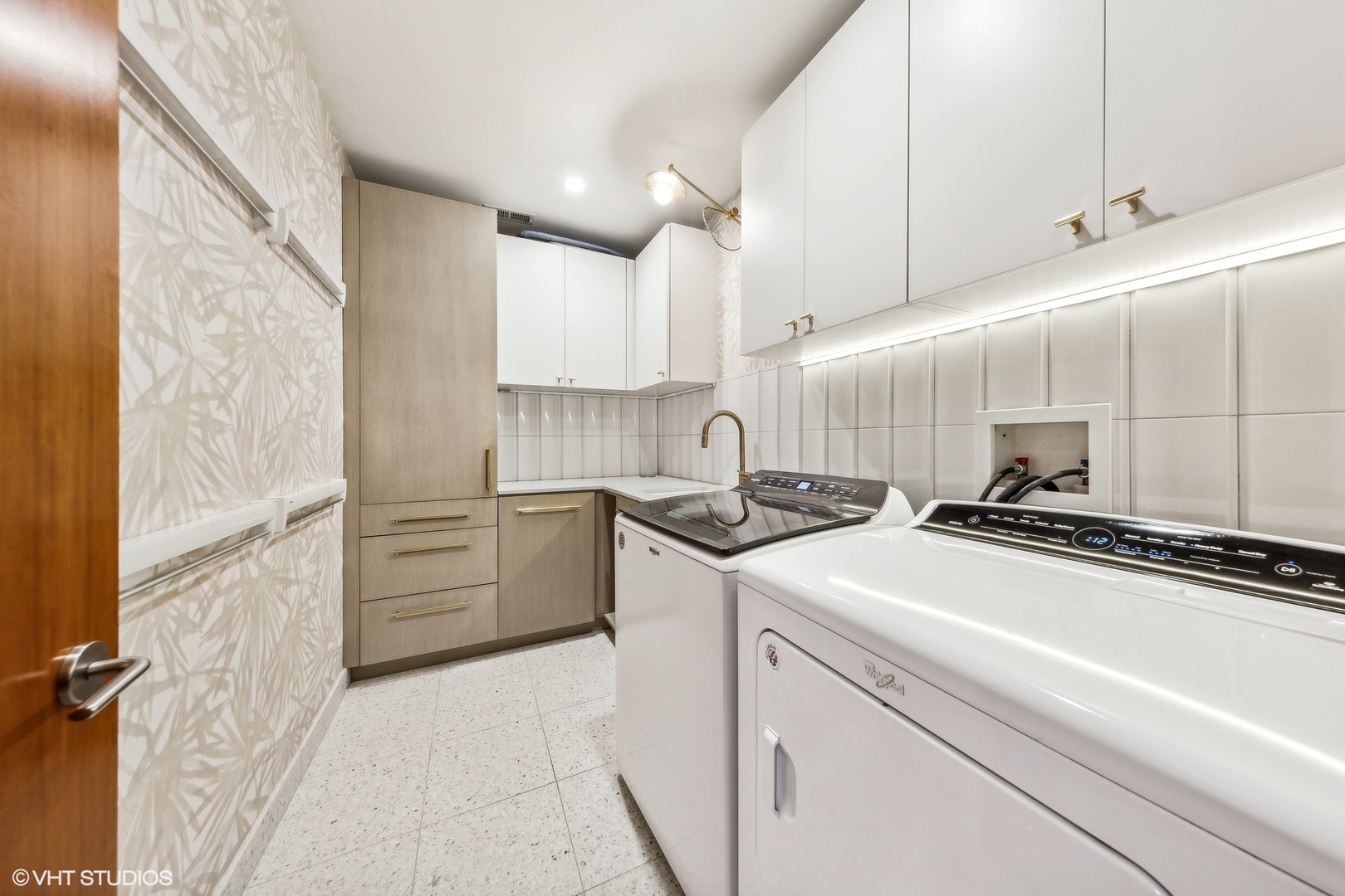 1841 N Orleans Street