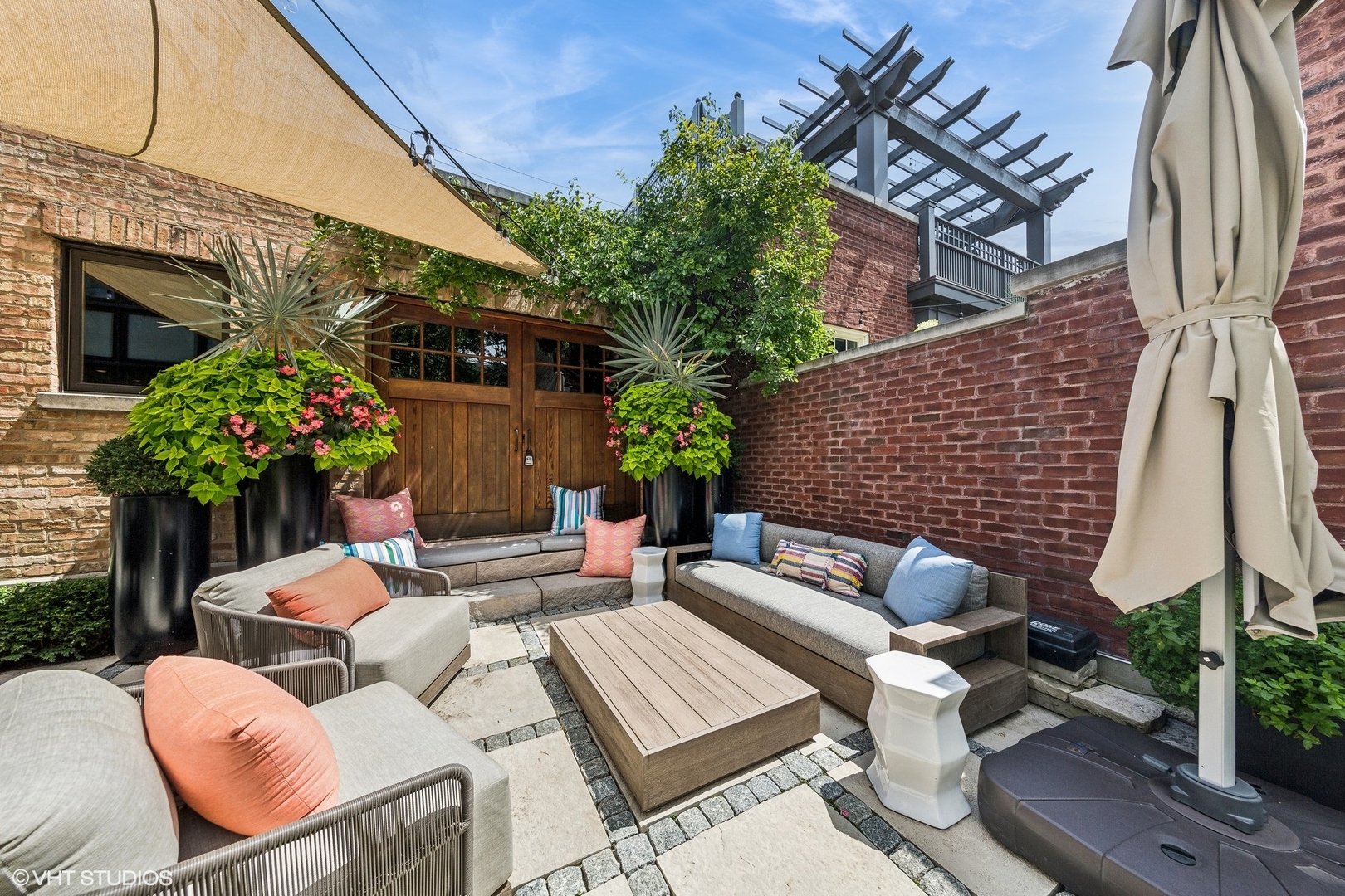 1841 N Orleans Street