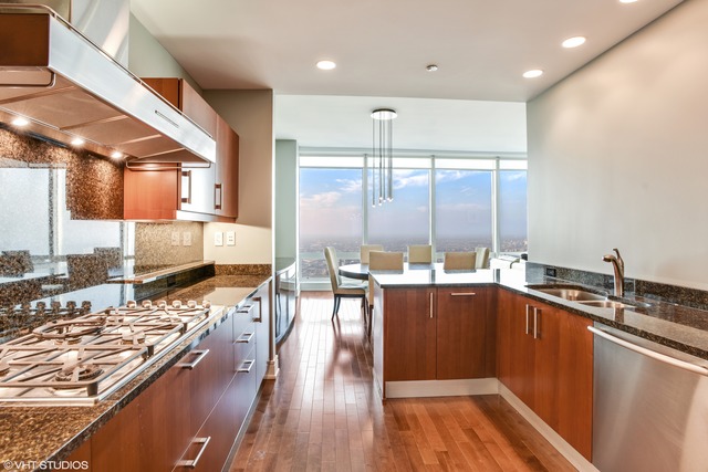 401 N WABASH Avenue Unit: 80B