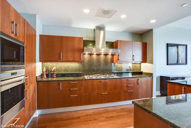 401 N WABASH Avenue Unit: 80B