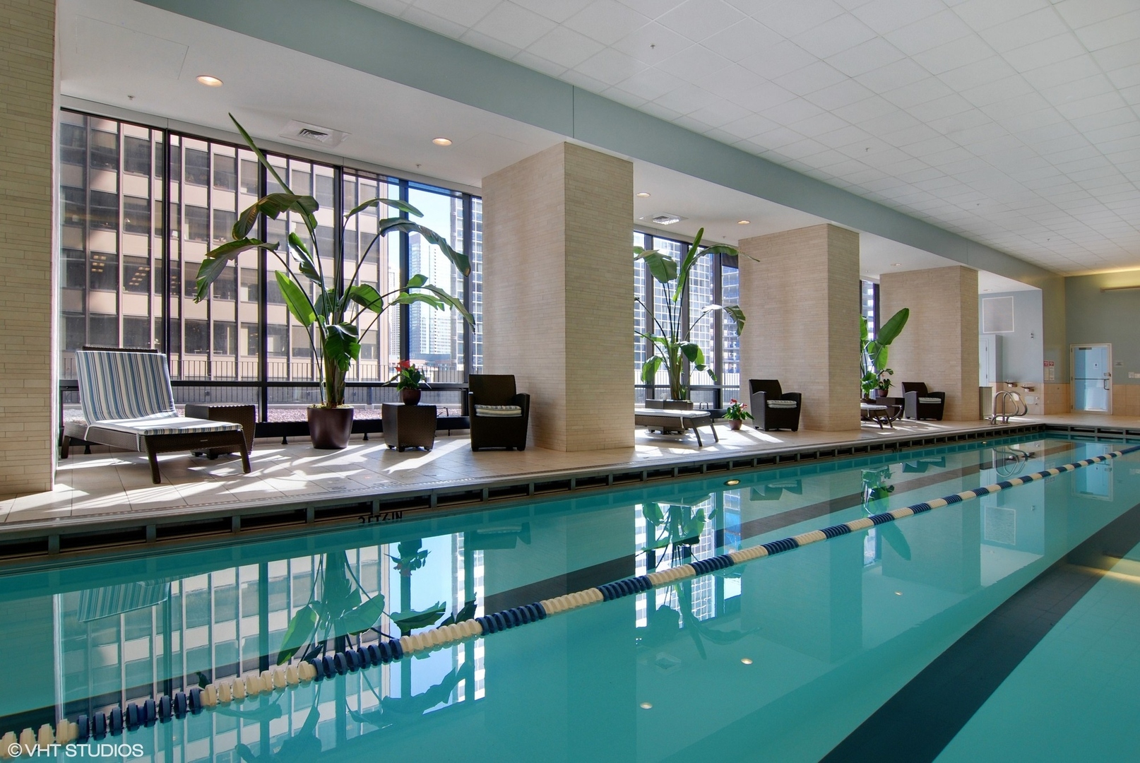 225 N Columbus Drive Unit: 6006