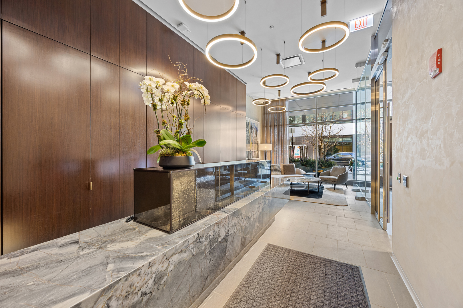 4 E Elm Street Unit: 12S