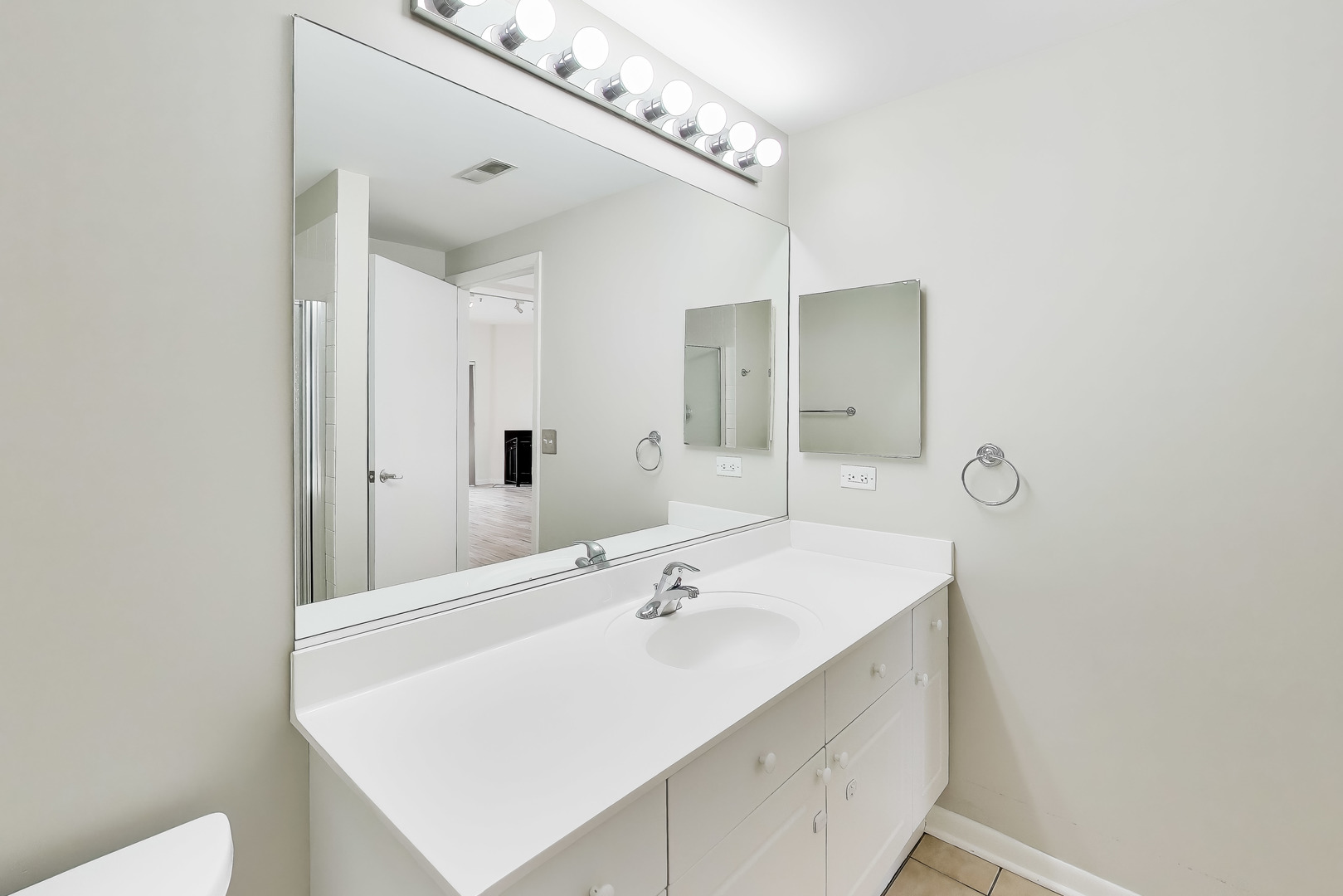 1415 Sherman Avenue Unit: 506